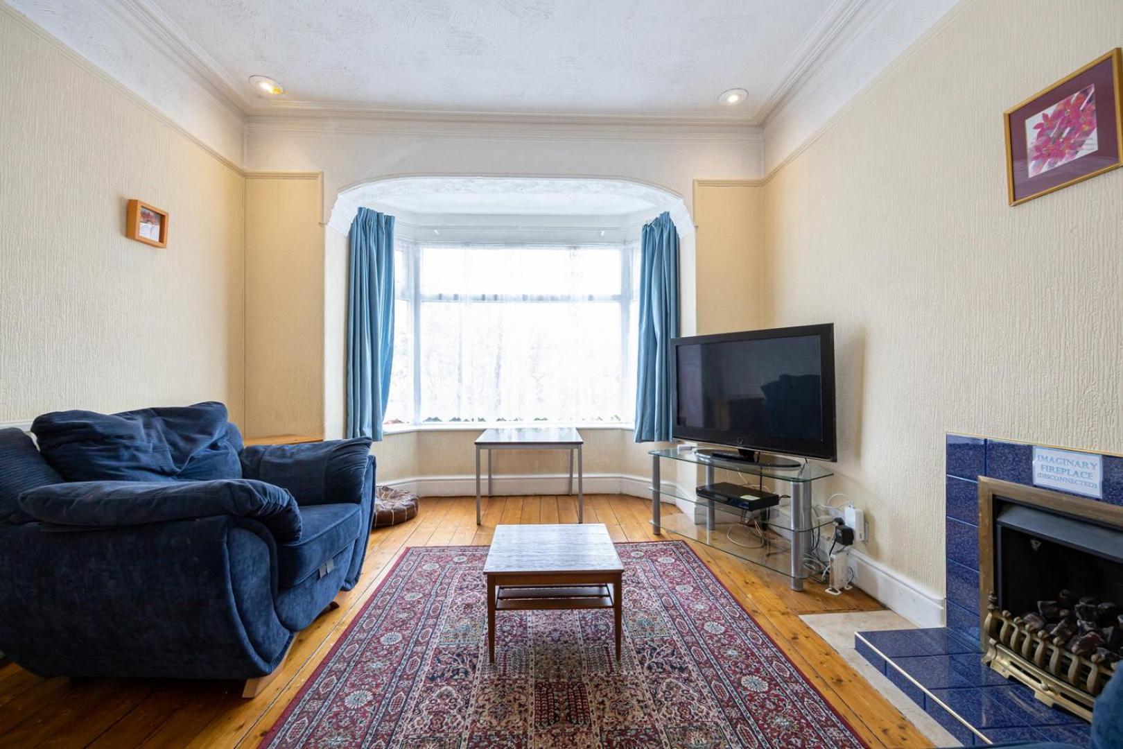 Guestready - Enchanting Life In Gorse Hill Manchester Dış mekan fotoğraf